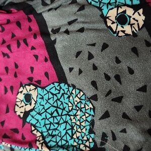 LULAROE LLR OS Patterned Mosaic Bird Buttery Soft Legging One Size